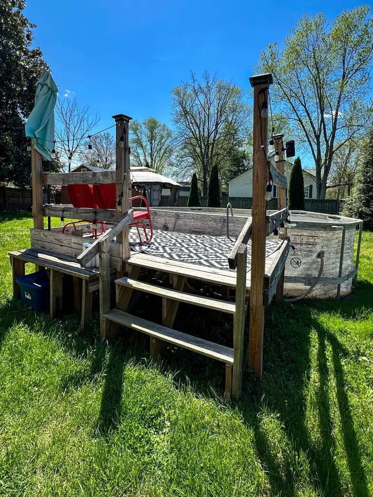 241 8th Avenue Clay City KY 40312