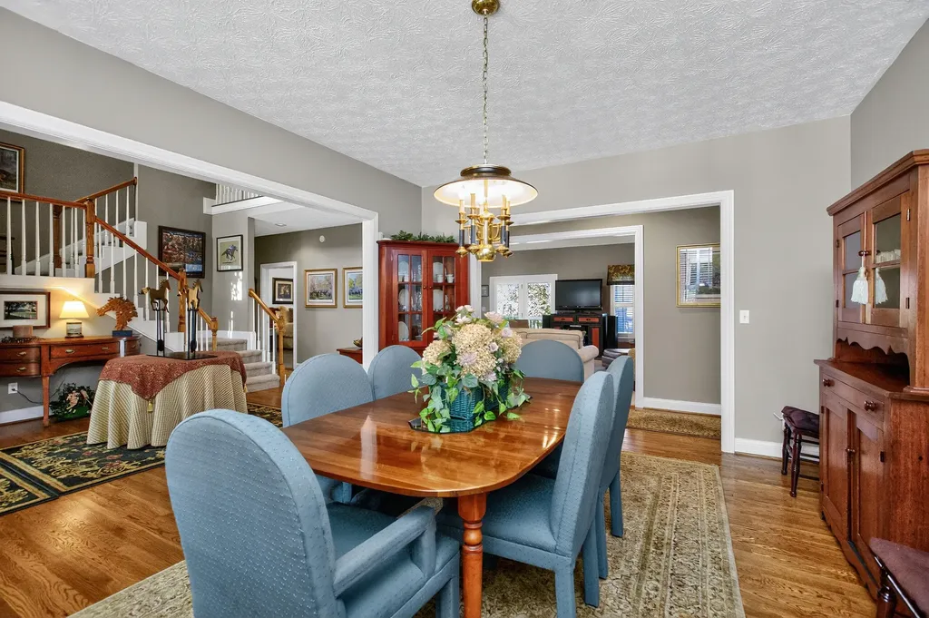 910 Hunter Drive Lancaster KY 40444