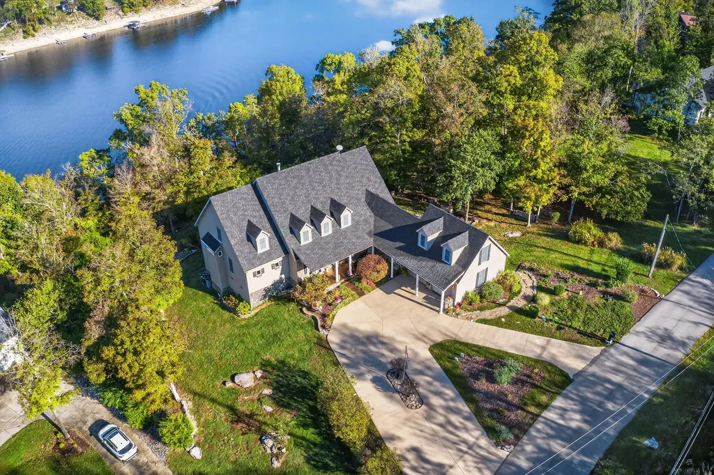 910 Hunter Drive Lancaster KY 40444