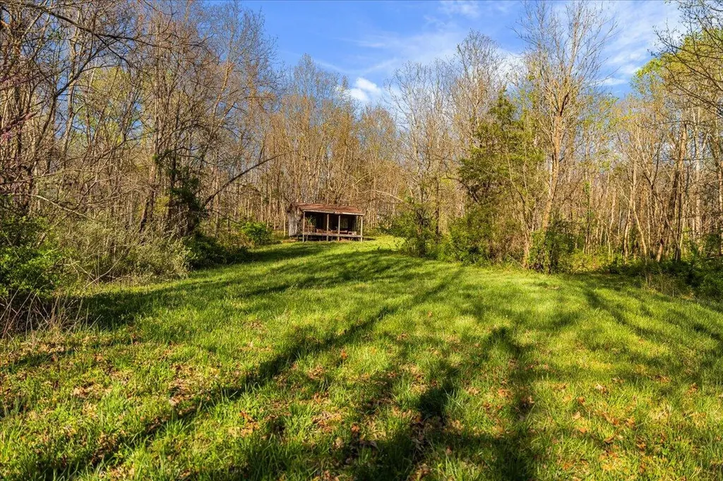 9999 Us-150 Perryville KY 40468