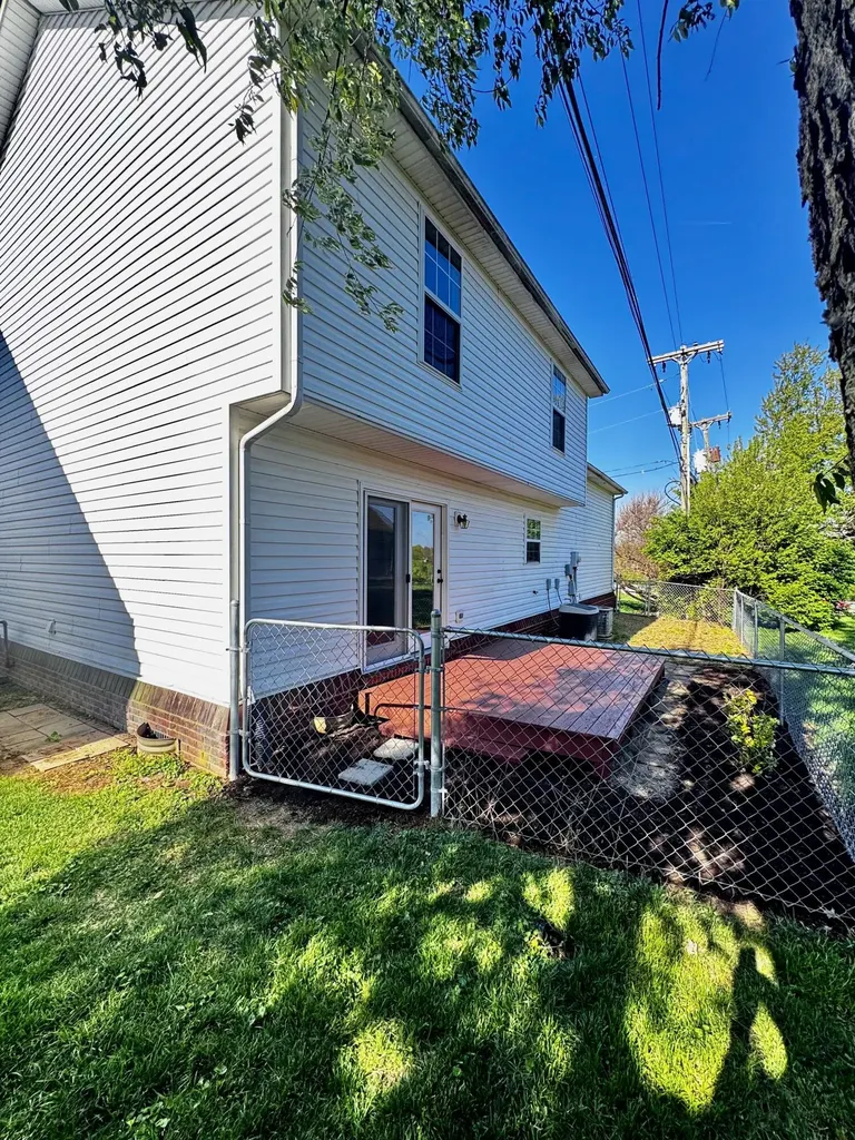 2469 English Station Drive Lexington KY 40514
