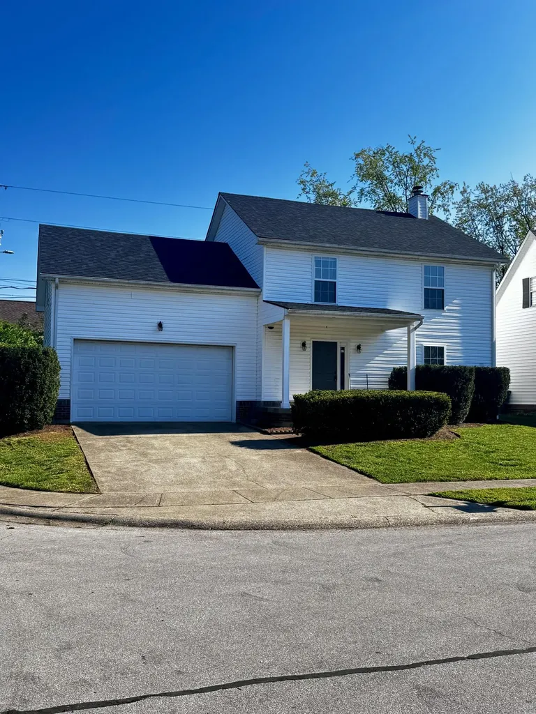 2469 English Station Drive Lexington KY 40514