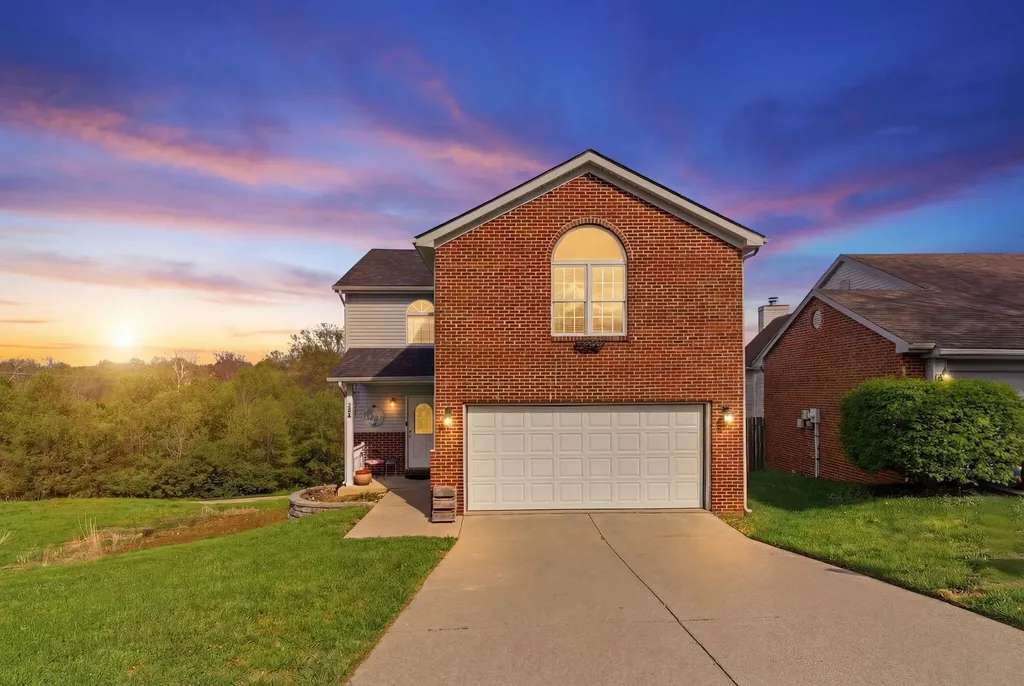 204 Village Drive Frankfort KY 40601