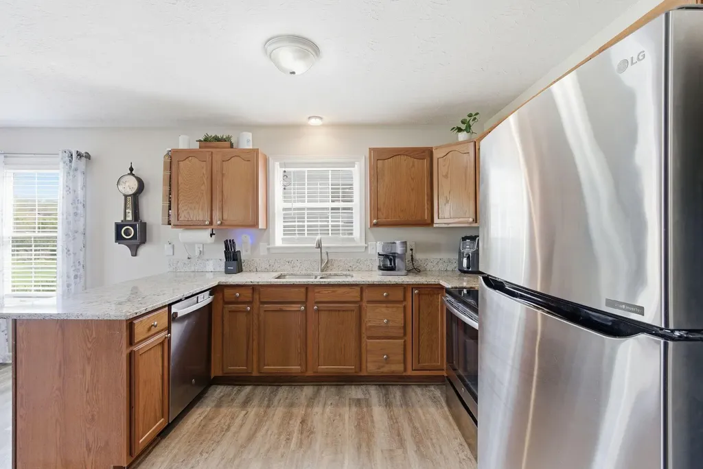 204 Village Drive Frankfort KY 40601