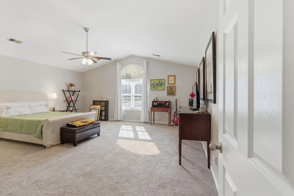 204 Village Drive Frankfort KY 40601