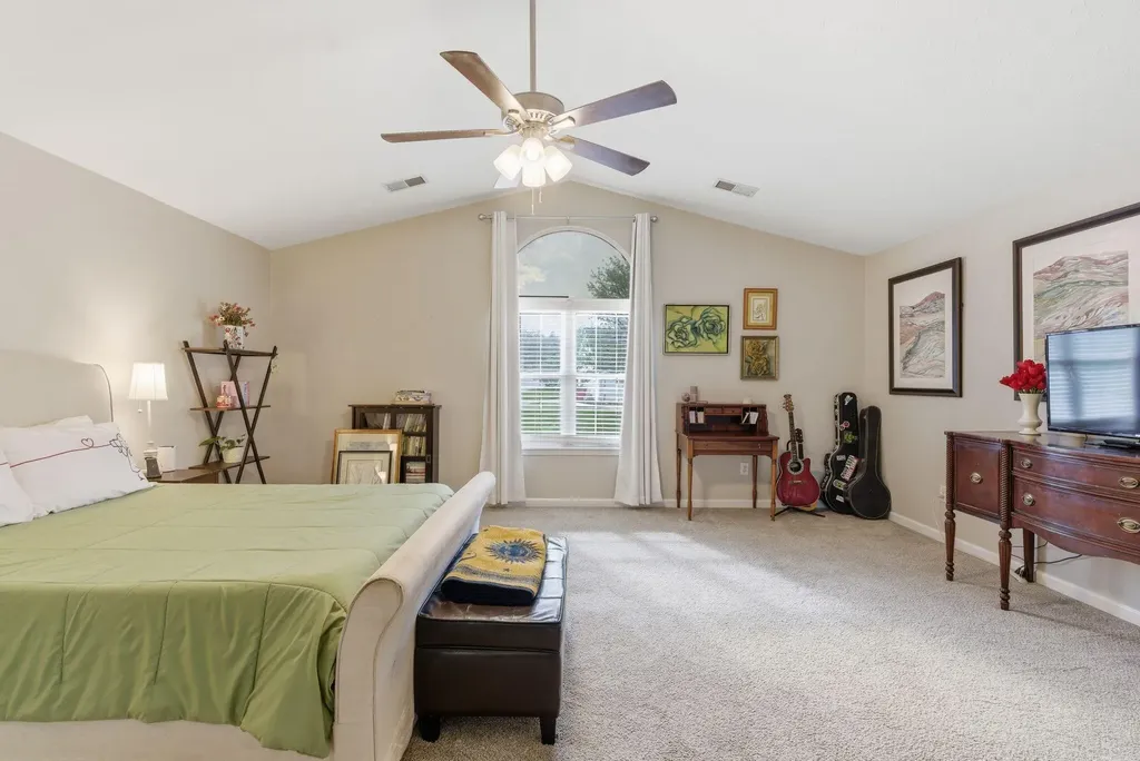 204 Village Drive Frankfort KY 40601