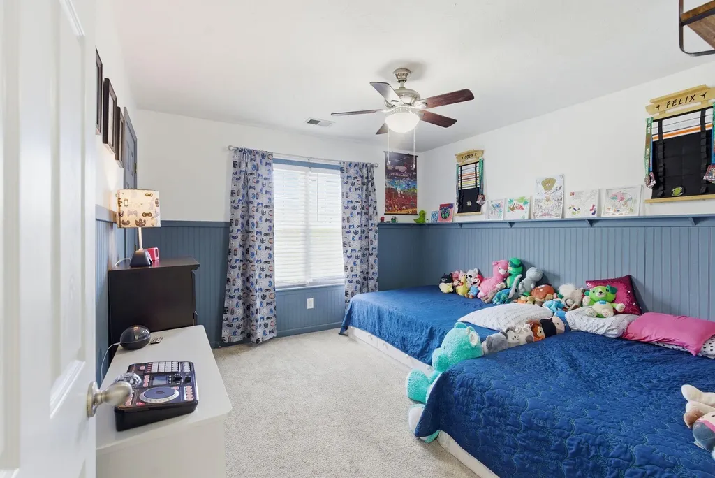 204 Village Drive Frankfort KY 40601