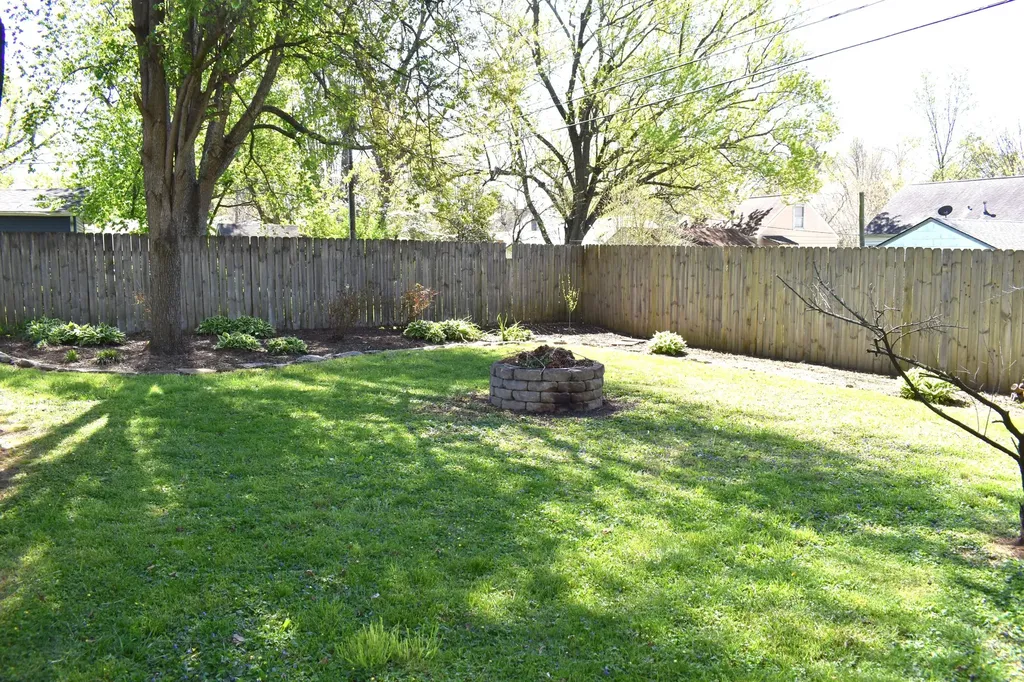 866 Cheryl Lane Lexington KY 40504