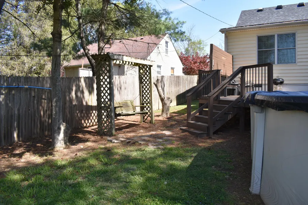 866 Cheryl Lane Lexington KY 40504