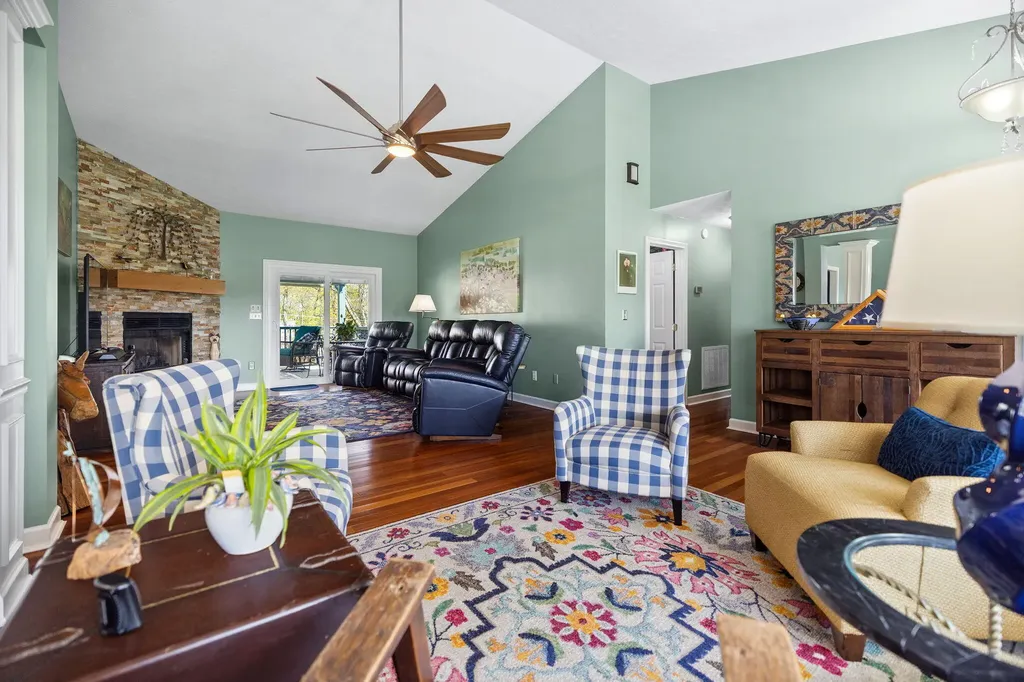 14 Brookview Lane London KY 40744