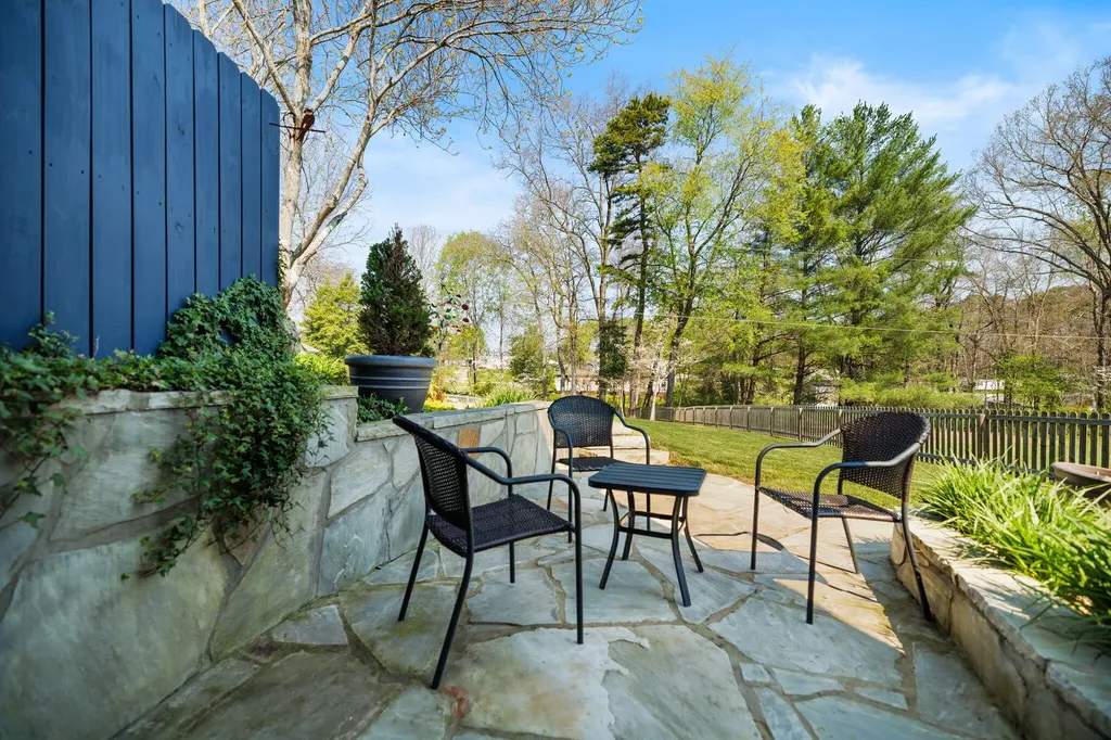 14 Brookview Lane London KY 40744