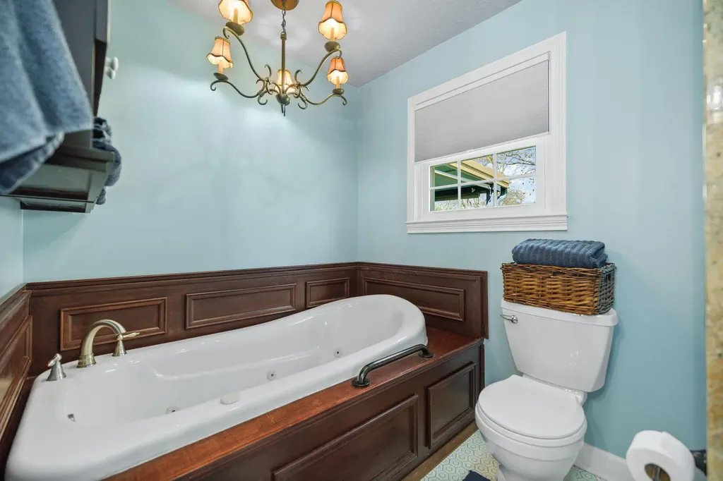 14 Brookview Lane London KY 40744