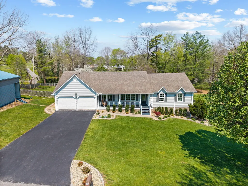 14 Brookview Lane London KY 40744