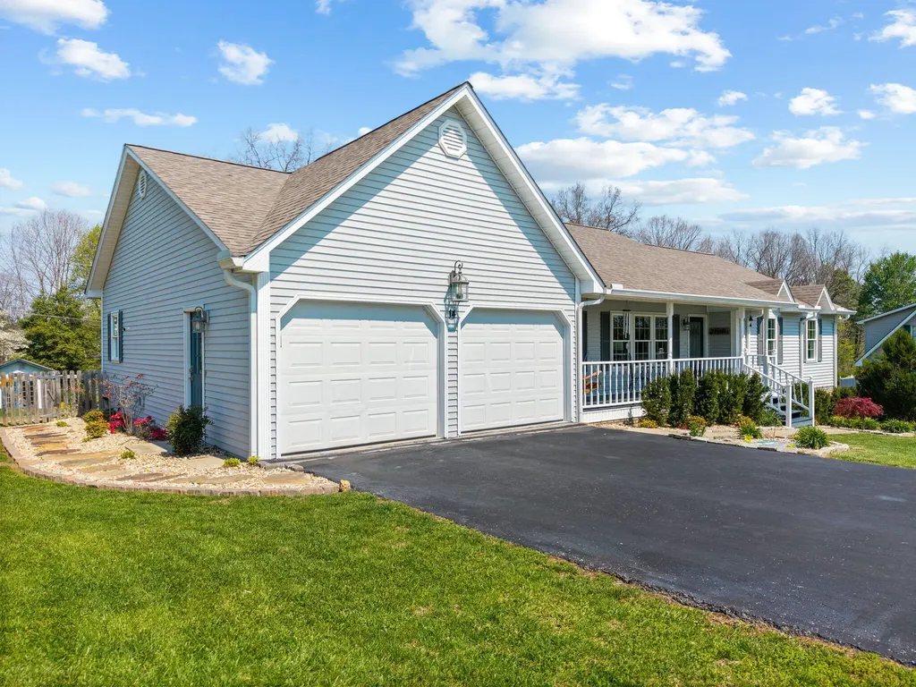 14 Brookview Lane London KY 40744