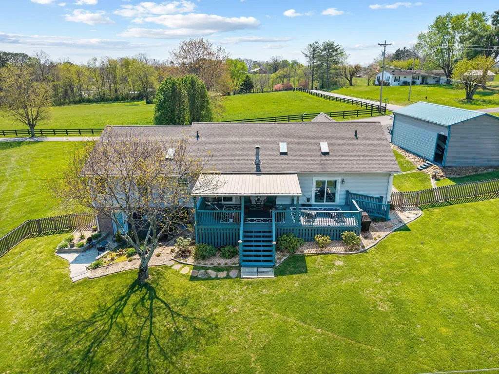 14 Brookview Lane London KY 40744