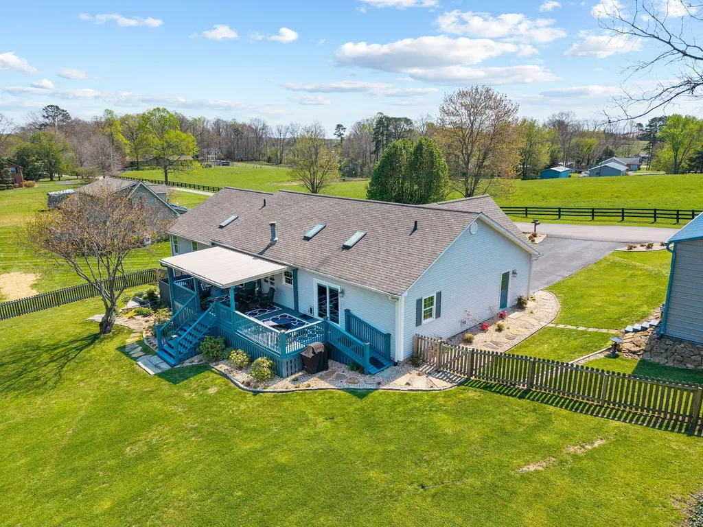 14 Brookview Lane London KY 40744