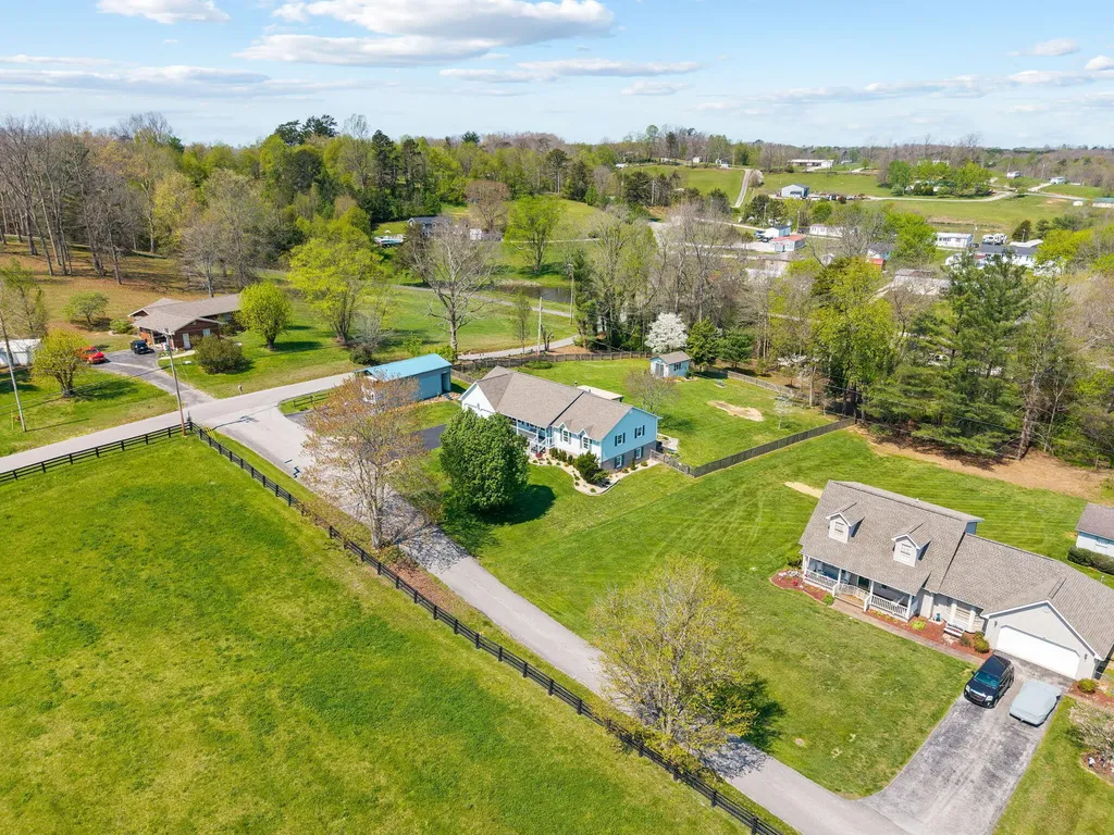 14 Brookview Lane London KY 40744
