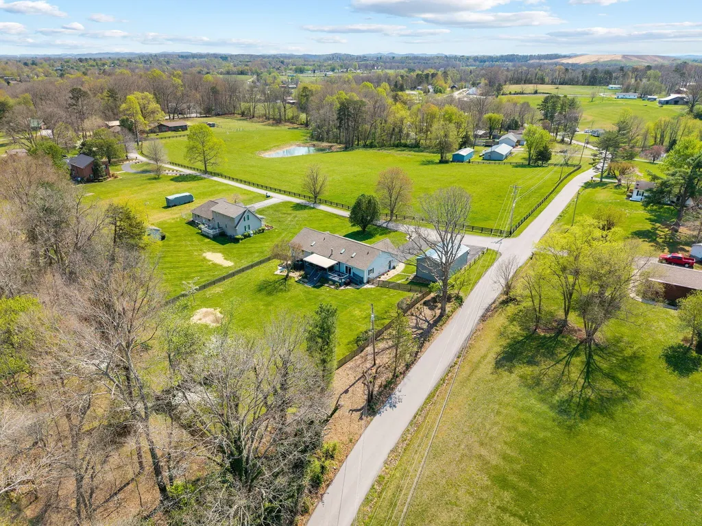 14 Brookview Lane London KY 40744
