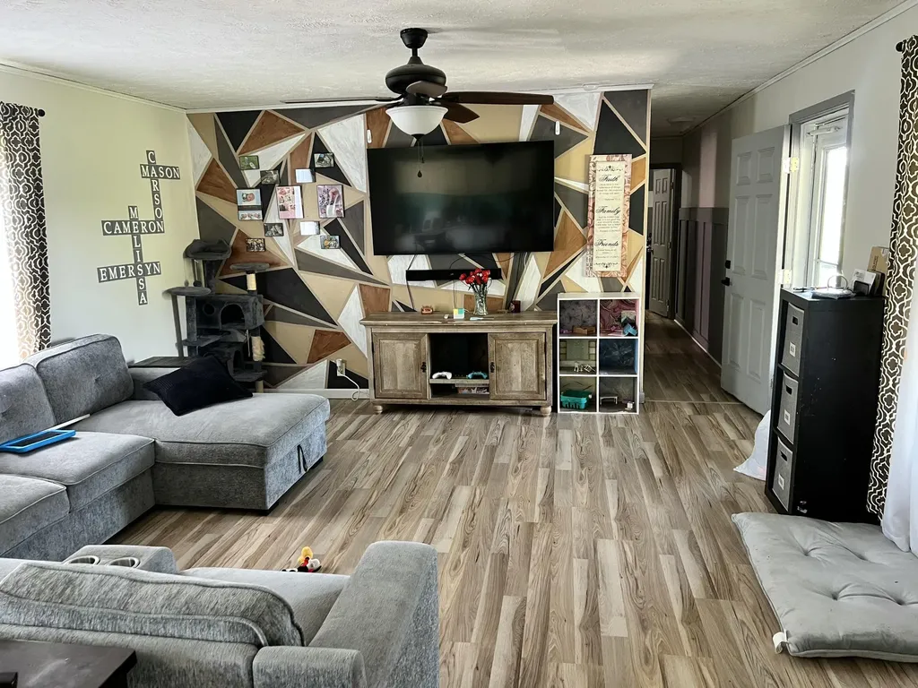 222 Wright Hollow Road Monticello KY 42633