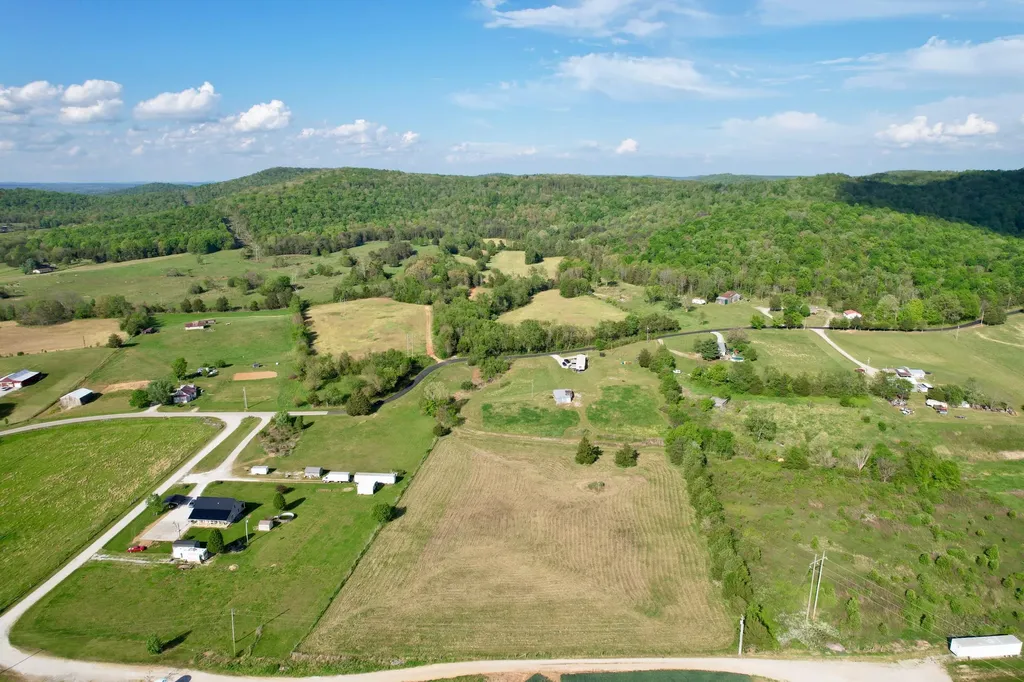 222 Wright Hollow Road Monticello KY 42633