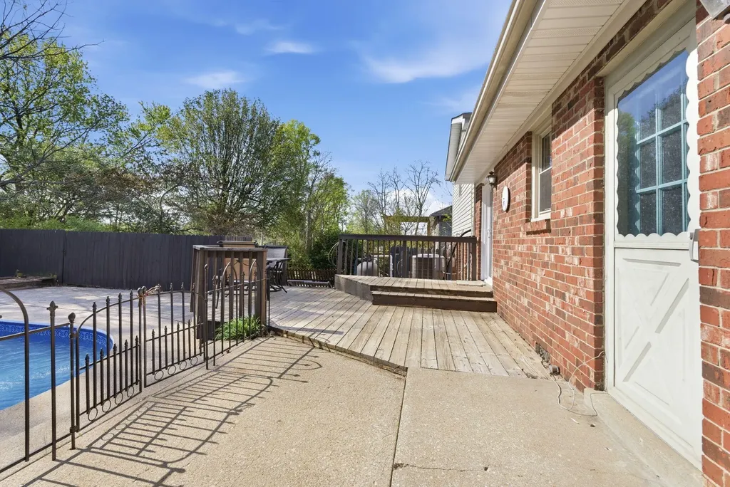 3462 Birkenhead Drive Lexington KY 40503