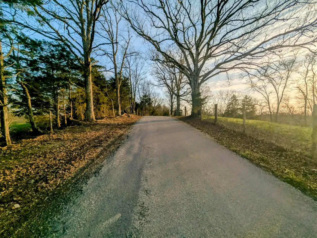 585 Friendship Road Sadieville KY 40370