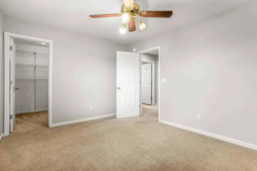 4357 Rivard Lane Lexington KY 40509
