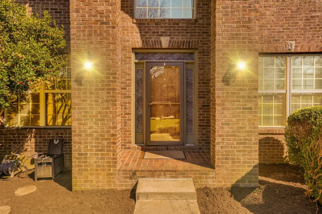 4357 Rivard Lane Lexington KY 40509