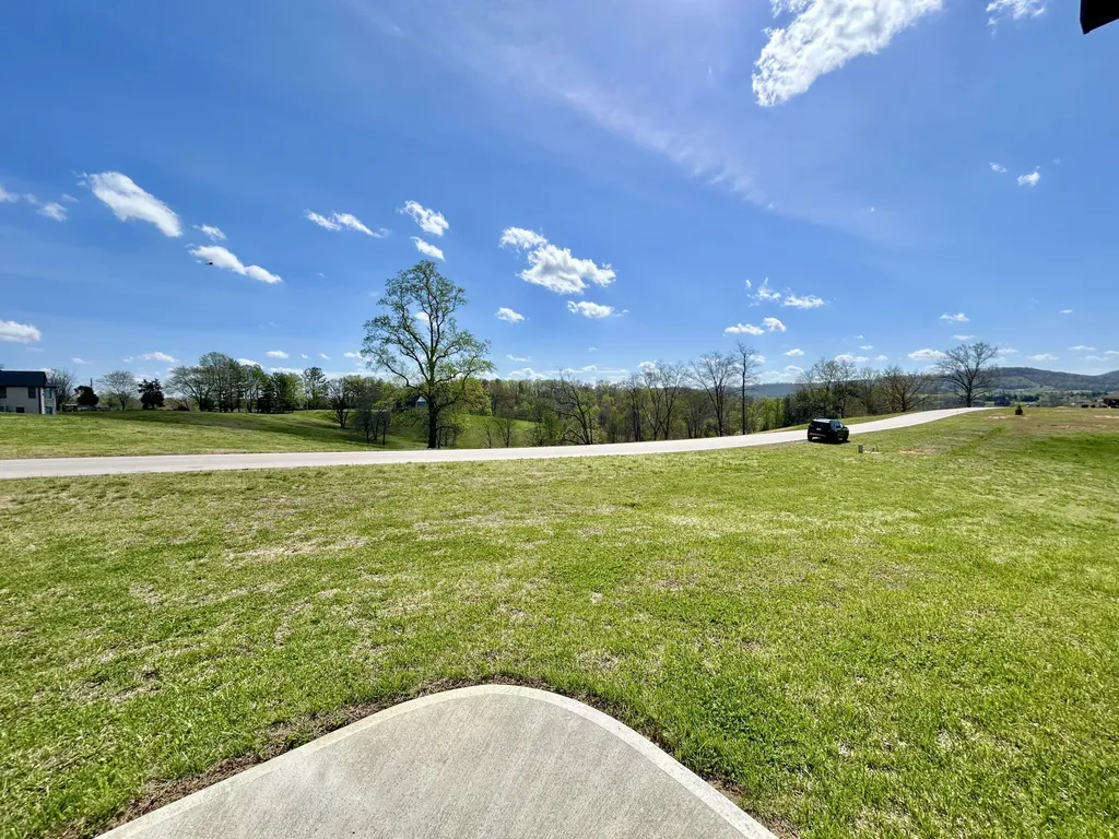 808 Goldenberg Lane Somerset KY 42503