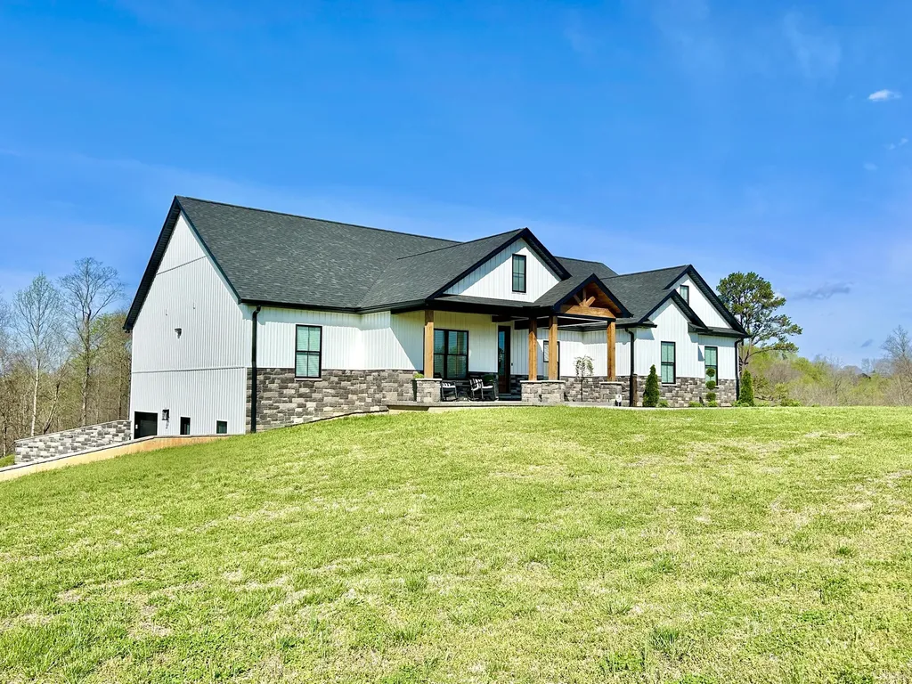 808 Goldenberg Lane Somerset KY 42503