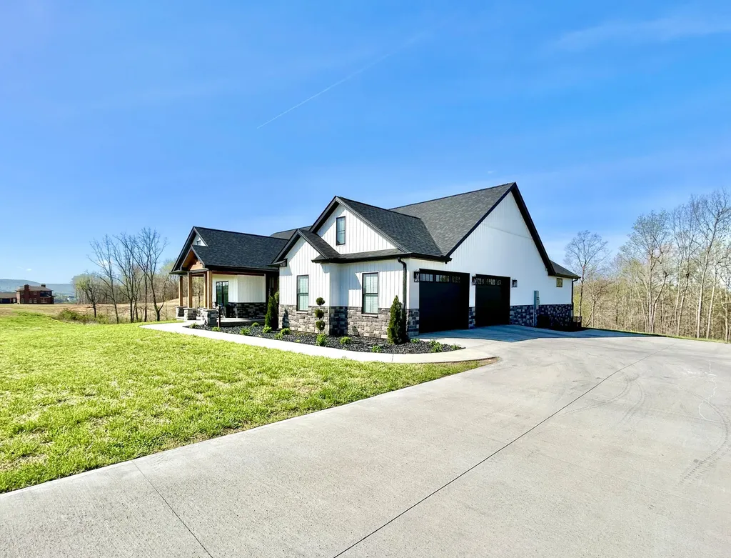 808 Goldenberg Lane Somerset KY 42503