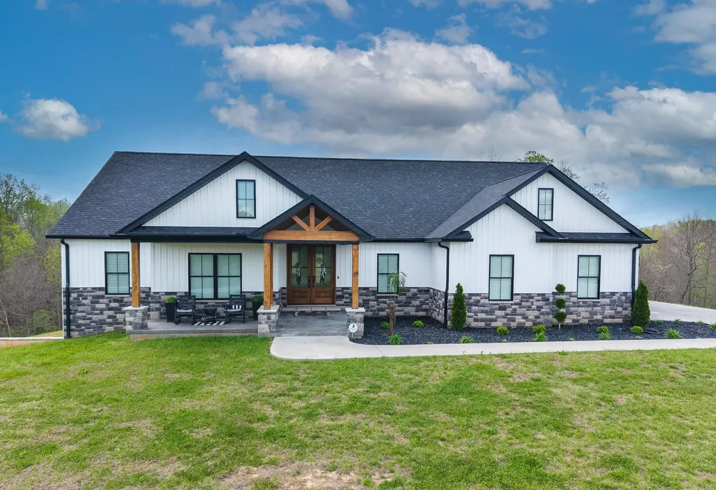 808 Goldenberg Lane Somerset KY 42503