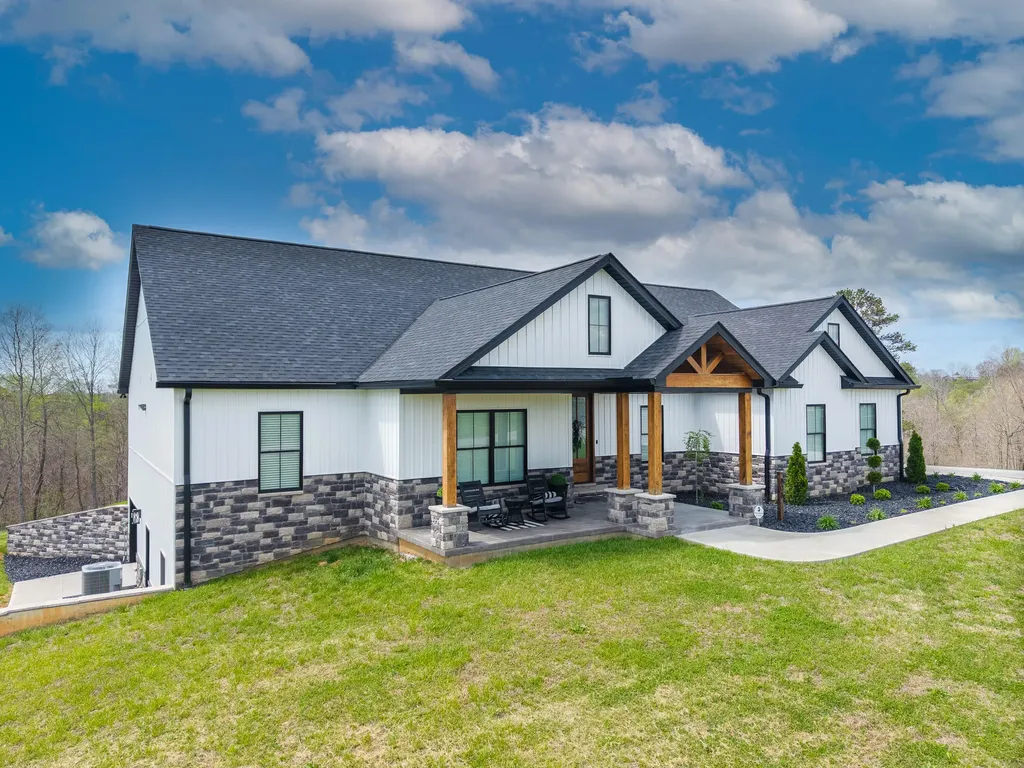808 Goldenberg Lane Somerset KY 42503