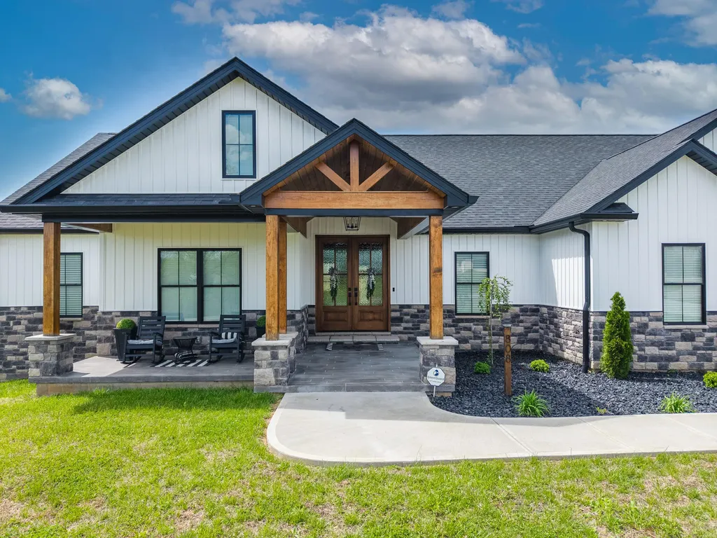 808 Goldenberg Lane Somerset KY 42503