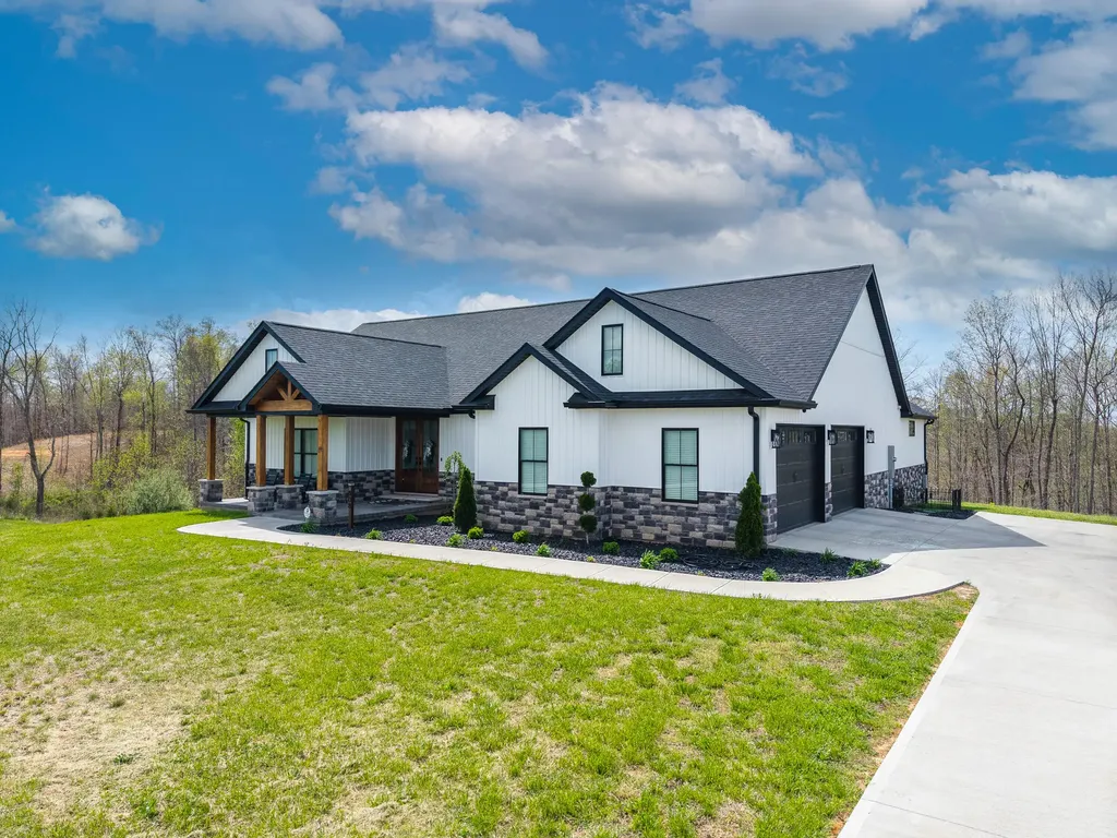 808 Goldenberg Lane Somerset KY 42503
