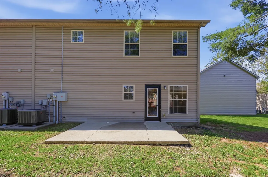 407 Newbury Way Lexington KY 40514