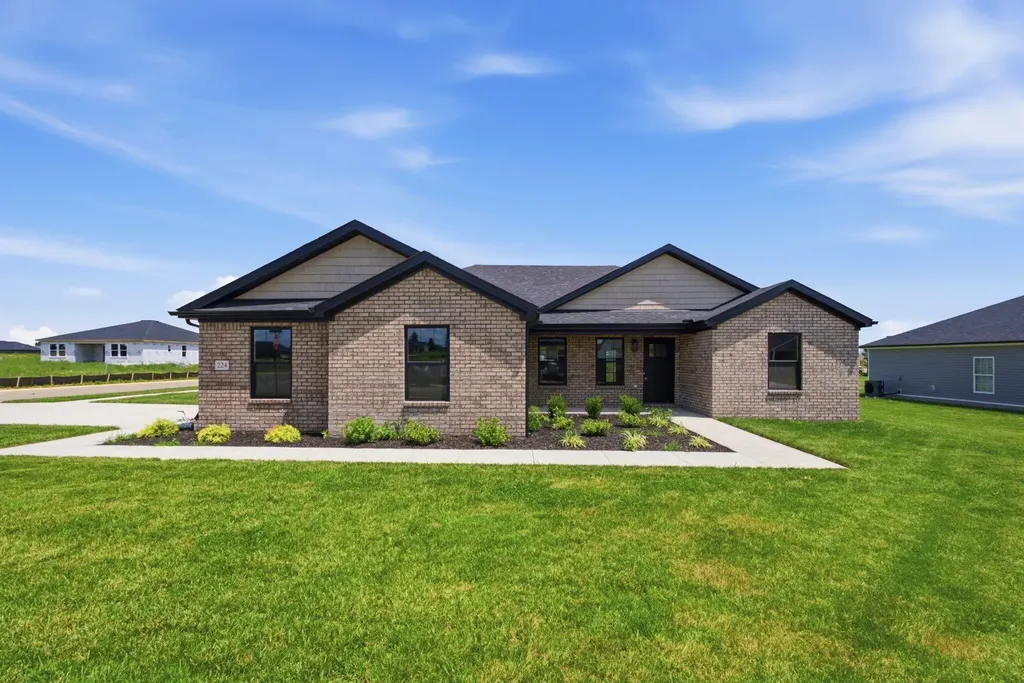 224 Navajo Drive Richmond KY 40475