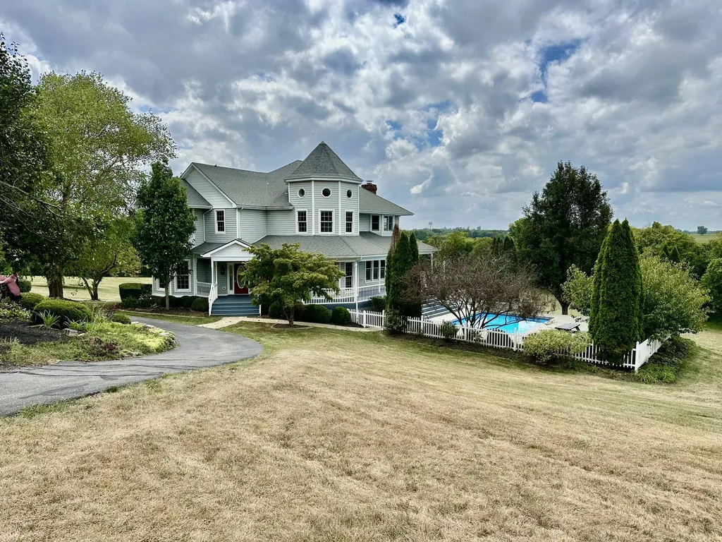 133 Treetop Court Georgetown KY 40324