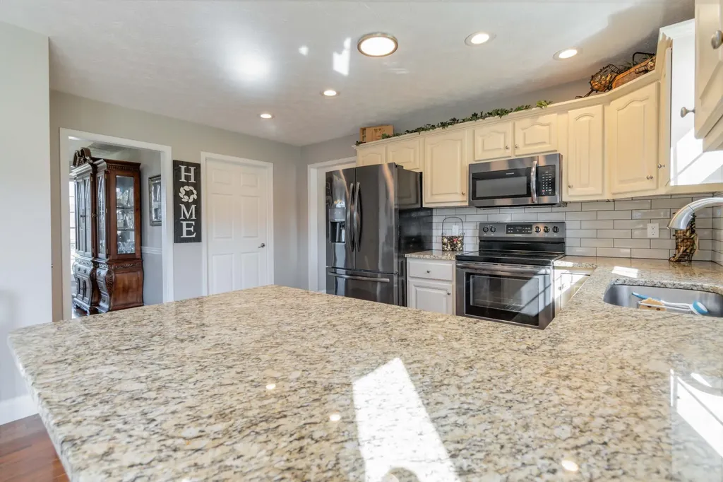 236 Pine Street Somerset KY 42503