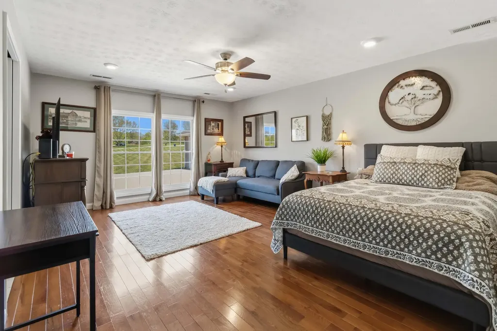 236 Pine Street Somerset KY 42503