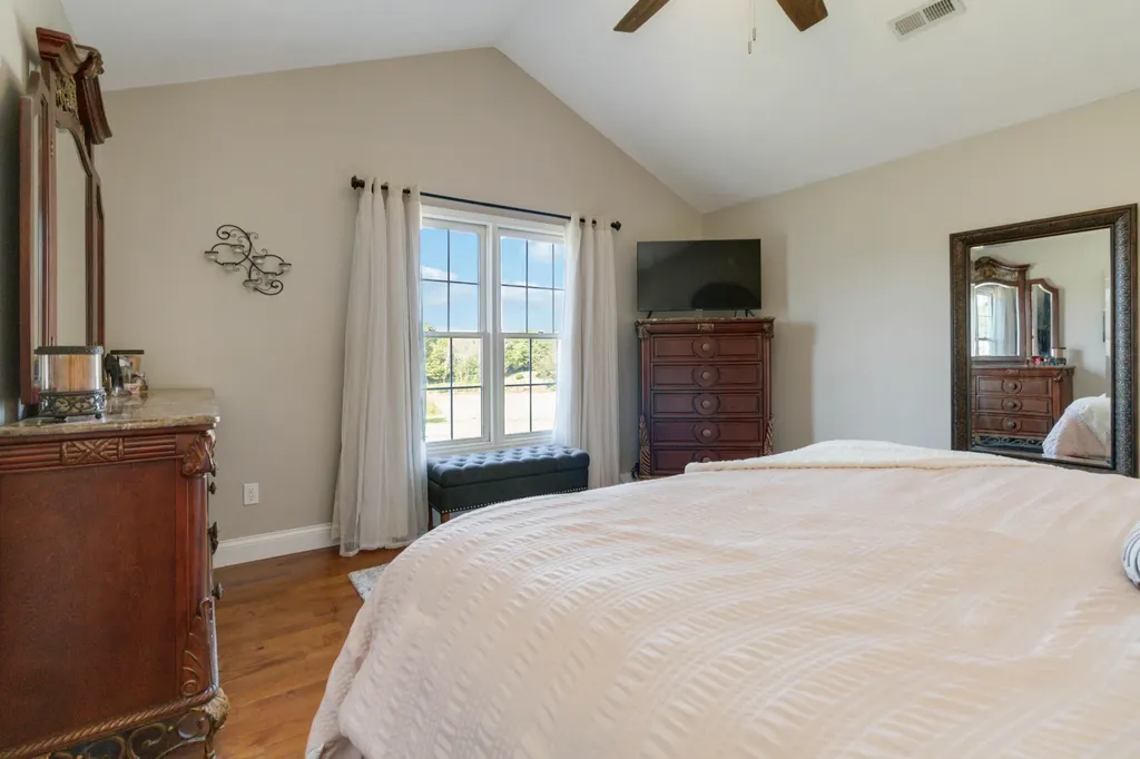 236 Pine Street Somerset KY 42503
