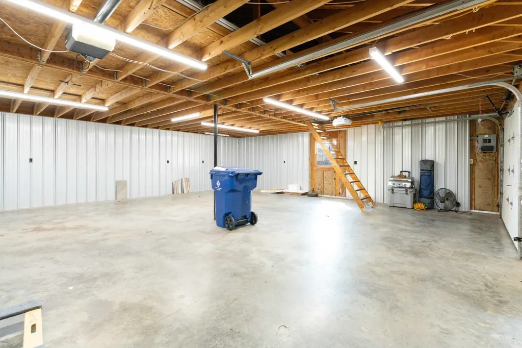 236 Pine Street Somerset KY 42503