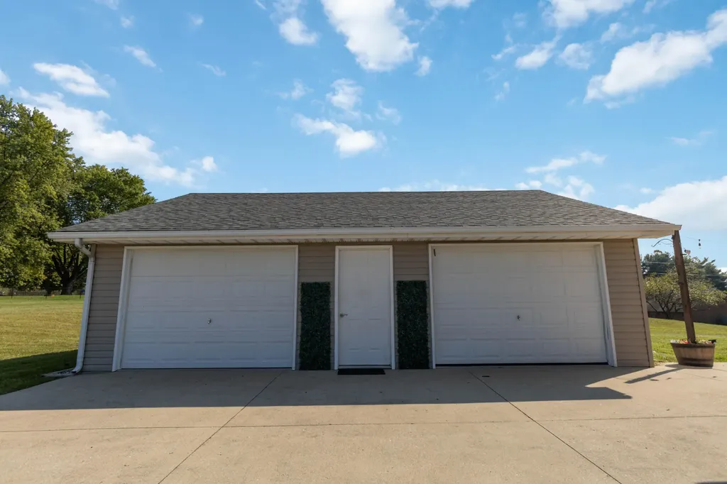 236 Pine Street Somerset KY 42503