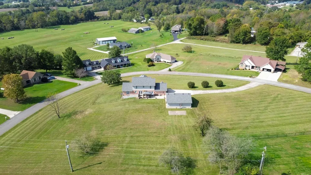236 Pine Street Somerset KY 42503