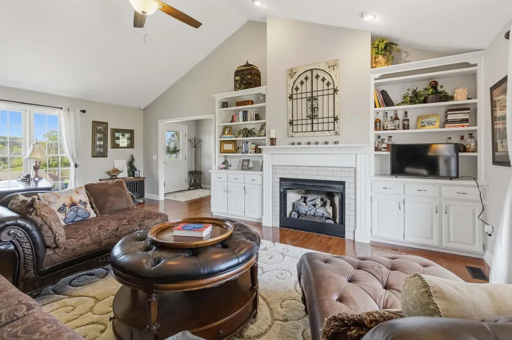 236 Pine Street Somerset KY 42503