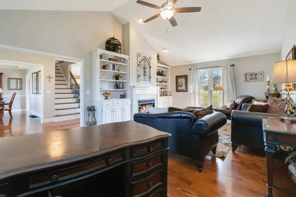 236 Pine Street Somerset KY 42503