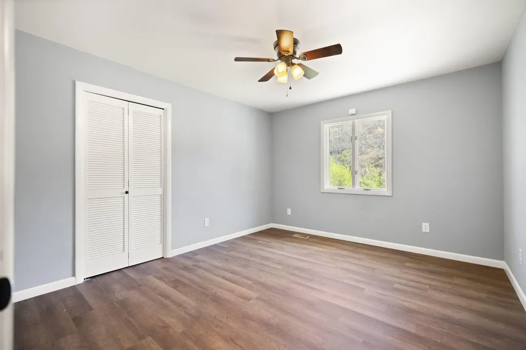 5935 Key Route 2030 Harold KY 41635