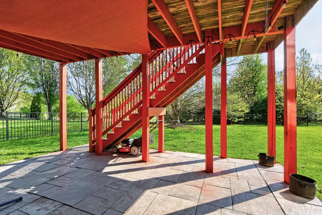 1236 Sebring Lane Lexington KY 40513