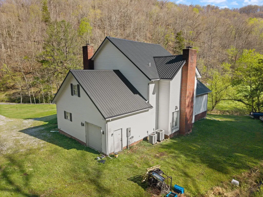2431 Mare Creek Road Stanville KY 41659