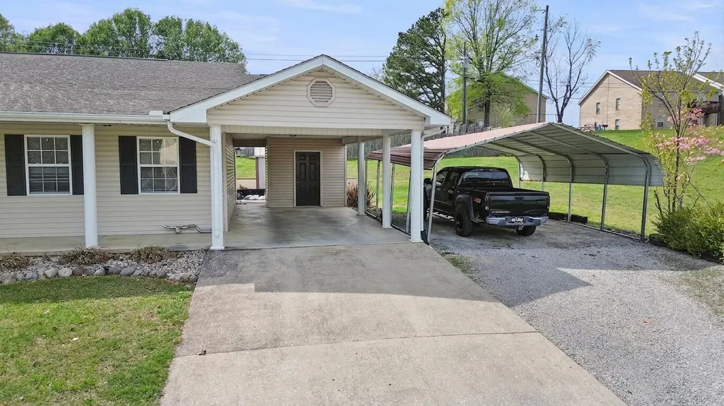 151 Link Drive Pine Knot KY 42635